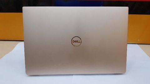 Dell XPS 9370 i7 8550U/8GB/256GB/13.3