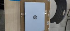  Laptop HP 240 G8 i3 1005G1/4GB/256GB/Win10 (342G5PA) 
