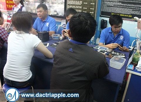 Sửa iPhone 5 giá rẻ nhất quận 10 TPHCM