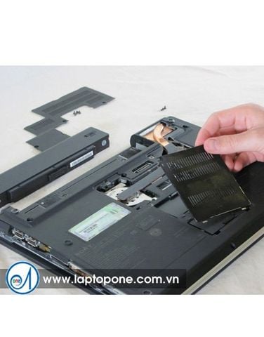 Sửa iPhone 6 không tắt màn hình giá rẻ