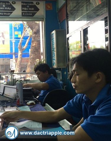 Sửa iPhone 5s liệt cảm ứng uy tín