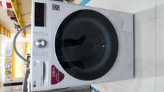  Máy giặt LG Inverter 9 kg FV1409S4W 