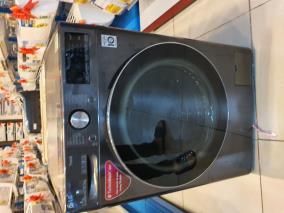 Máy giặt LG Inverter 10.5 kg FV1450S2B