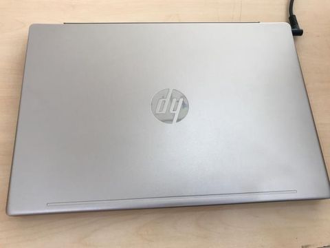 HP Pavilion 14 ce2035TU i3 8145U/4GB/1TB/14