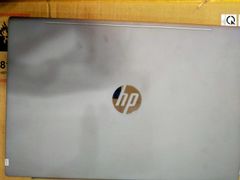  HP Pavilion 15 cs2057TX i5 8265U/4GB/1TB/2GB MX130/15.6