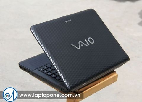 Thay vỏ laptop Acer E1-572 giá rẻ
