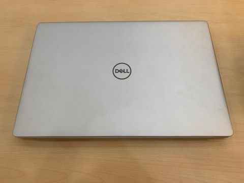 Dell Inspiron 7591 i5 9300H/8GB/256GB/3GB GTX1050/15.6''F/Win10/(N5I5591W)/Bạc (mã sp: #31576899)