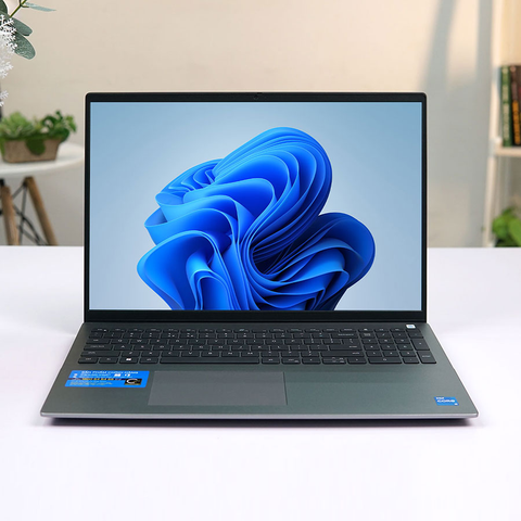 Laptop DELL Vostro 16 5620 Gen 12th Core i5-1240P