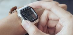  Cách chỉnh ngày giờ trên đồng hồ điện tử Casio 4 nút cực đơn giản 