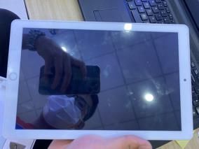 Máy tính bảng Masstel Tab 10 Pro