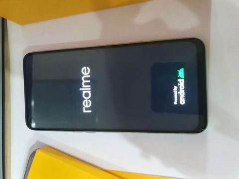 Realme 7 8-128GB Trắng