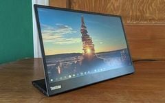  Đánh giá Lenovo ThinkVision M14: Màn hình di động tốt nhất, mỏng như một quyển vở 100 trang, chỉ nặng vỏn vẹn nửa cân 