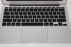 Thay bàn phím macbook mini giá rẻ quận 1 
