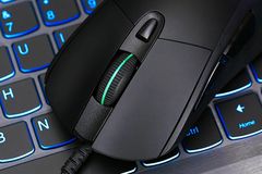  Chuột Có dây Gaming Logitech G403 Hero 