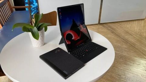 Mẫu Thinkpad X1 Fold Mới Từ Lenovo Sẽ Có Kích Thước Lớn Hơn