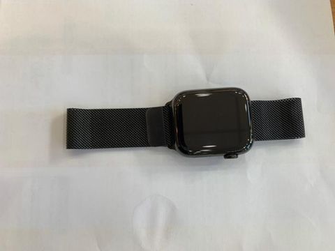 black milanese loop 44mm