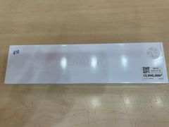  Apple Watch S5 LTE, 44mm Space Black Stainless Steel Case with Space Black Milanese Loop (MWWL2VN/A) 