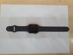  Apple Watch SE GPS, 44mm Space Gray Aluminium Case with Black Sport Band - Regular 