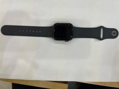  Apple Watch S6 GPS, 40mm Space Gray Aluminium Case with Black Sport Band - Regular (MG133VN/A) 