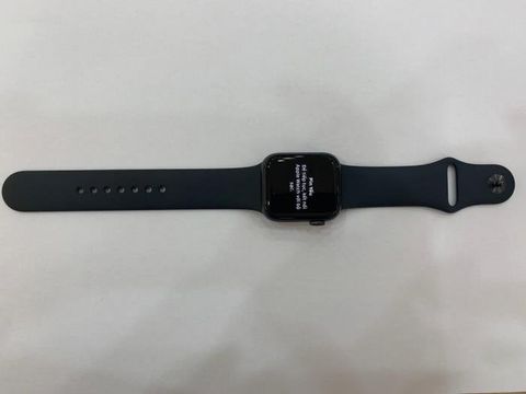 Apple Watch SE GPS, 40mm Space Gray Aluminium Case with Black Sport Band - Regular