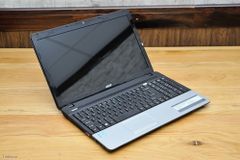  Acer E1-571 