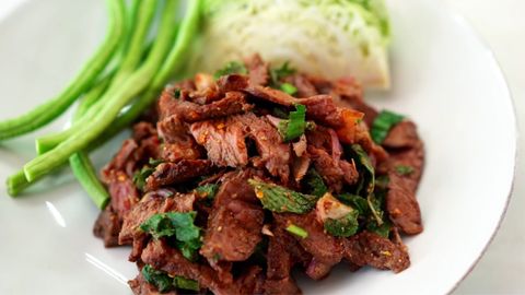 Cách làm salad bò nướng siêu ngon siêu đơn giản ai cũng mê tại nhà