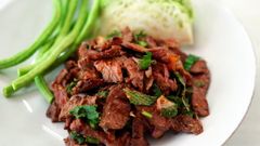  Cách làm salad bò nướng siêu ngon siêu đơn giản ai cũng mê tại nhà 