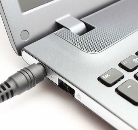 Sạc Adapter Laptop Toshiba Satellite L645