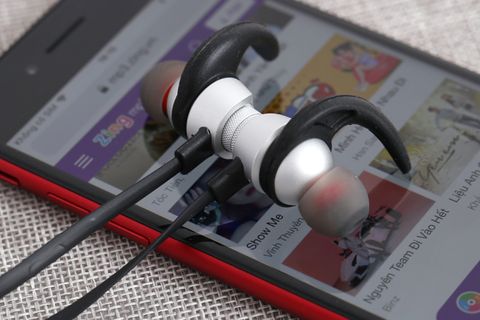 Tai nghe Bluetooth Awei A930BS Bạc