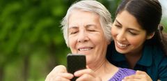  Top 5 điện thoại, smartphone phù hợp tặng bố mẹ nhân ngày lễ Vu Lan 
