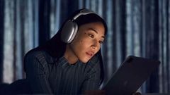  AirPods Max ra mắt: Hỗ trợ chống ồn chủ động, có Digital Crown giống Apple Watch, giá gần 13 triệu đồng 
