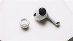  AirPods thế hệ mới lộ diện: Thiết kế gần giống AirPods Pro, tuy nhiên lại có kích thước nhỏ gọn và giá bán thấp hơn 