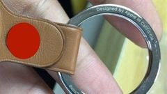  Bao da chứa phụ kiện theo dõi vị trí đồ vật AirTags của Apple lộ ảnh thực tế trên tay người dùng, trông ấn tượng đấy chứ? 