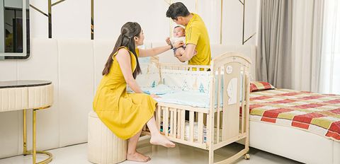 Nôi cũi em bé Hakawa của nước nào? Có tốt không? Có nên mua không?