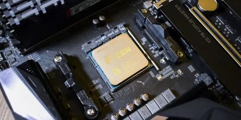 Amd Lập Kỉ Lục Doanh Số Bán Cpu Mới Chưa Từng Có Từ Năm 2007