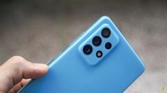  Đánh giá camera Samsung Galaxy A72: Khả năng zoom ngang ngửa S21, quay phim chống rung cực thích vì có OIS 