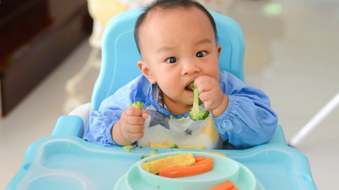 Tổng hợp các phương pháp ăn dặm cho bé và các ưu, nhược điểm bố mẹ nên biết