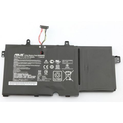 Thay pin LapTop ASUS ROG S7AM7700 Tại Quận 8