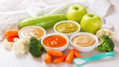  Ăn dặm là gì? Mấy tháng nên cho bé ăn dặm và cách cho bé ăn dặm đúng cách 