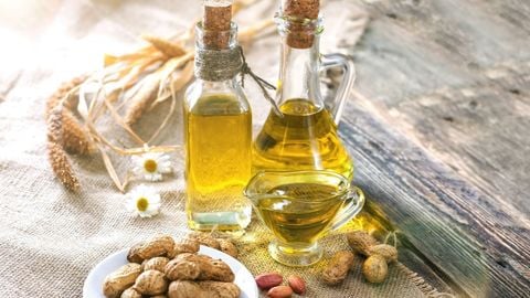 Dầu lạc để được bao lâu? Cách bảo quản dầu lạc - dầu đậu phộng được lâu