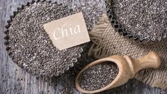  Hạt chia để được bao lâu? Cách bảo quản hạt chia và nhận biết hạt bị mốc 