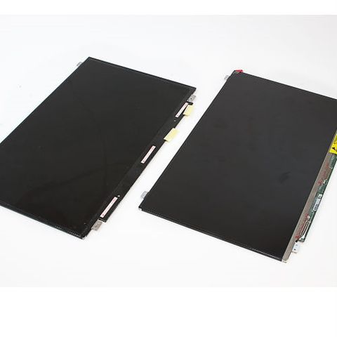 Màn Hình Laptop Toshiba Satellite P35W