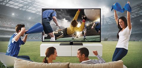 Xem bóng đá Ngoại hạng Anh bằng ứng dụng FPT Play trên tivi