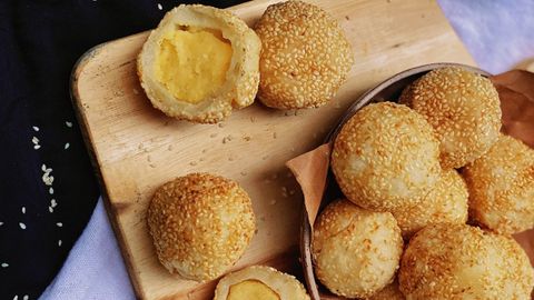 Cách làm bánh cam - bánh rán nhân đậu xanh béo bùi, vỏ giòn ngọt