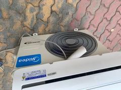  Máy lạnh Midea Inverter 1 HP MSAFA-10CRDN8 