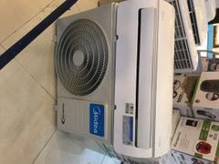  Máy lạnh Midea Inverter 1 HP MSAFA-10CRDN8 