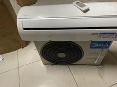  Điều hòa Midea Inverter 12000 BTU MSAFA-13CRDN8 