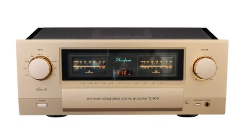 Amply Accuphase E700