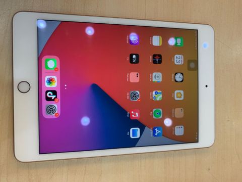iPad Mini new Wifi Cellular 64GB (MUX72ZA/A) Gold