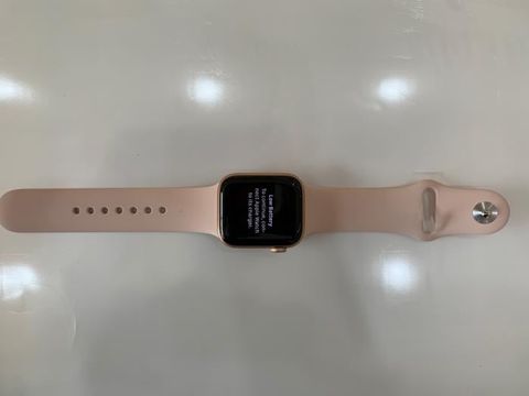 Apple Watch S6 GPS + Cellular, 40mm Gold Aluminium Case with Pink Sand Sport Band - Regular (M06N3VN/A)